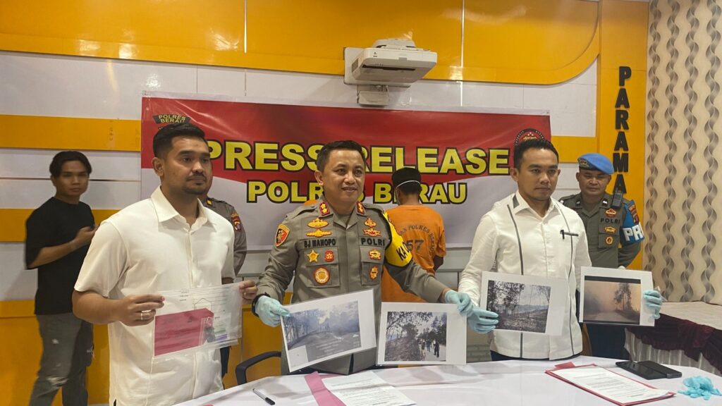 Kepolisian Resor (Polres) Berau berhasil mengungkap kasus kebakaran hutan dan lahan (Karhutla) yang terjadi pada Kamis, 31 Agustus 2023, di wilayah Jalan Poros Tanjung Redeb – Tabalar.