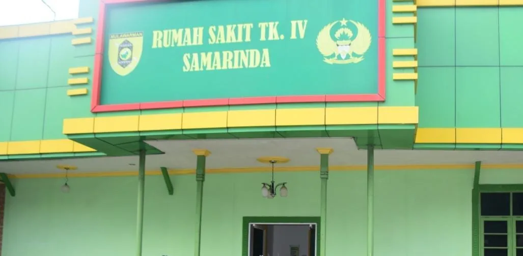 Rumah Sakit Tentara Samarinda, tempat anggota KPPS yang dirawat karena keracunan makanan. (Foto: Istimewa)