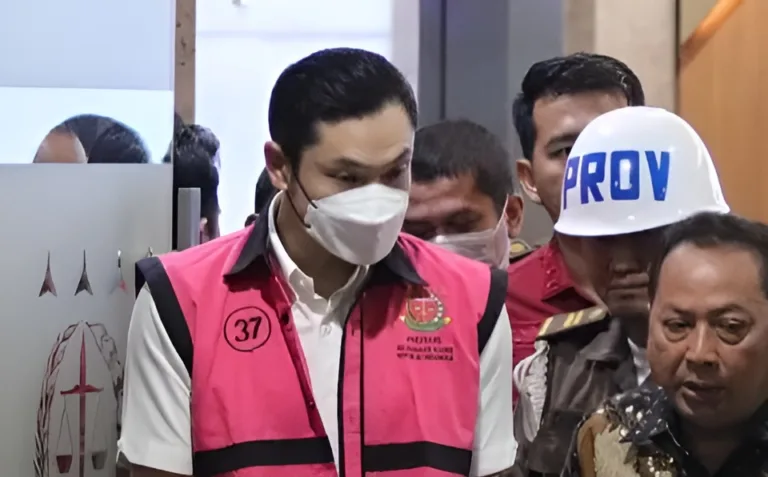 Foto: Harvey Moeis, suami dari artis Sandra Dewi terlibat dalam kasus korupsi PT Timah Tbk.