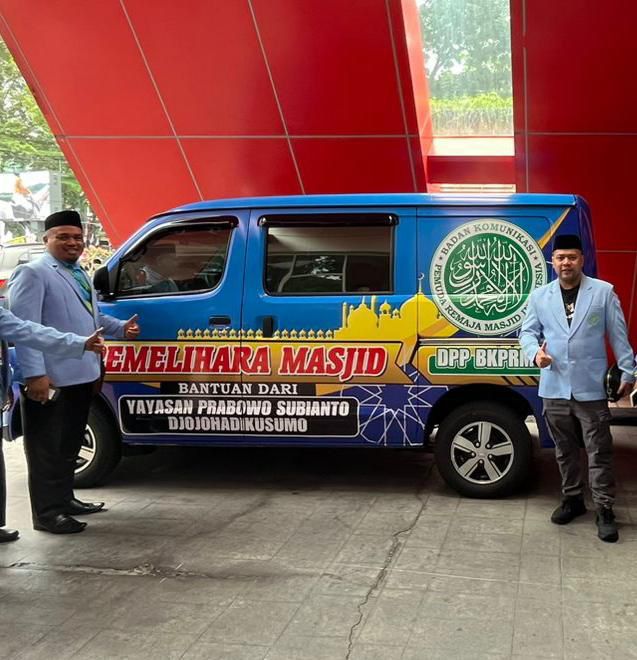 Foto : Serah Terima 100 Init Mobil Operasional Kepada BKPRMI Kaltim