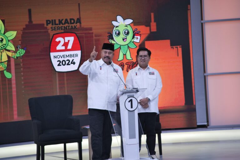 Foto: Pasangan calon bupati dan wakil bupati nomor urut 1, Edi Damansyah-Rendi Solihin.