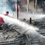 Diduga Akibat Kebocoran LPG 3 Kg, Warung BBM di Samboja Barat Hangus Dilalap Api