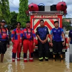 Jalan Poros Tenggarong-Samarinda KM 8 Terendam Banjir, Pengendara Diminta Waspada