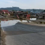 Jalan Penghubung Tenggarong-Samarinda-Balikpapan Amblas, Saat Subuh Warga Terdengar Suara Retakan